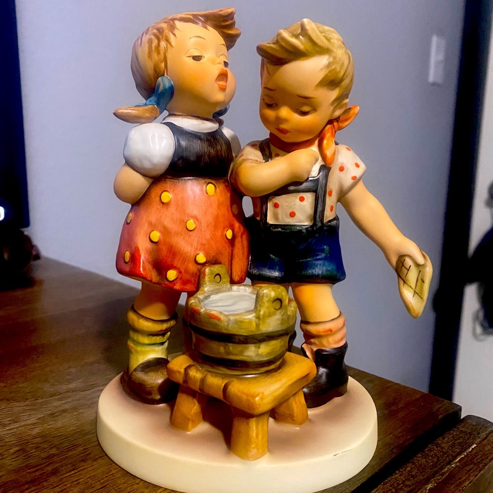 Bath Time Figurine